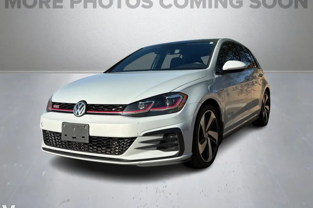 2019 Volkswagen Golf GTI S photo 1