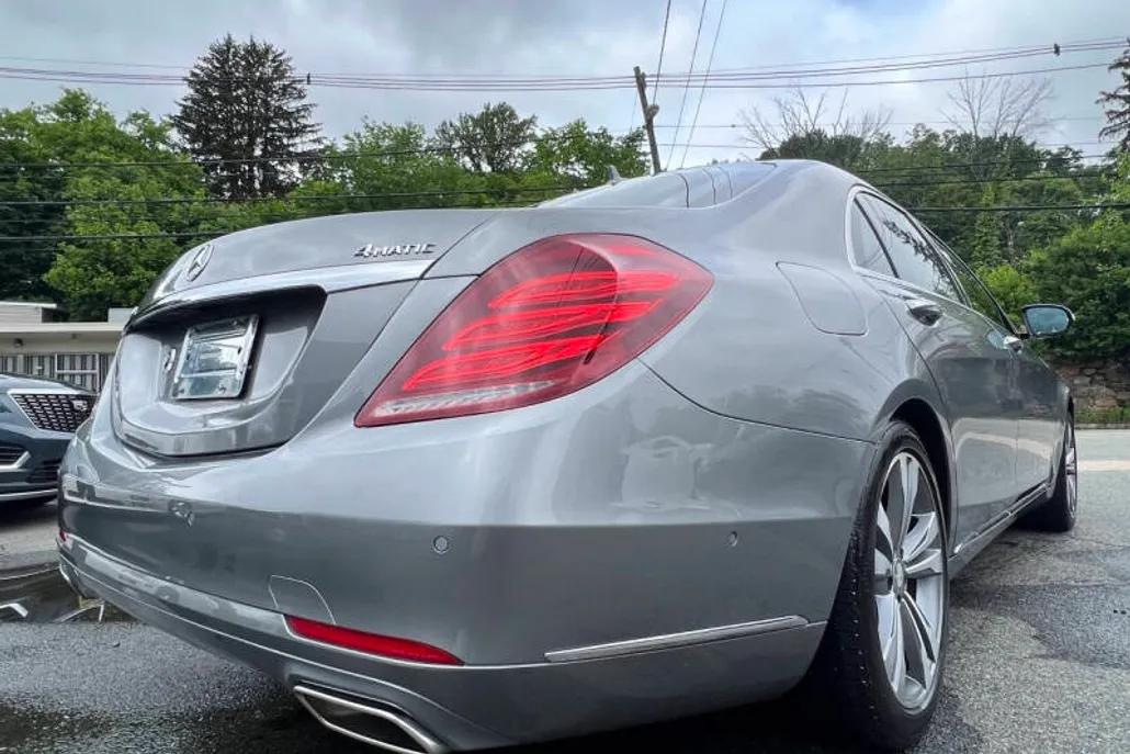 2015 Mercedes Benz S 550 4MATIC photo 1
