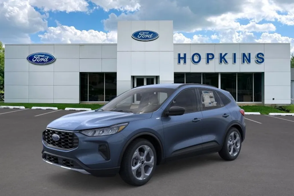 2025 Ford Escape ST-Line photo 1