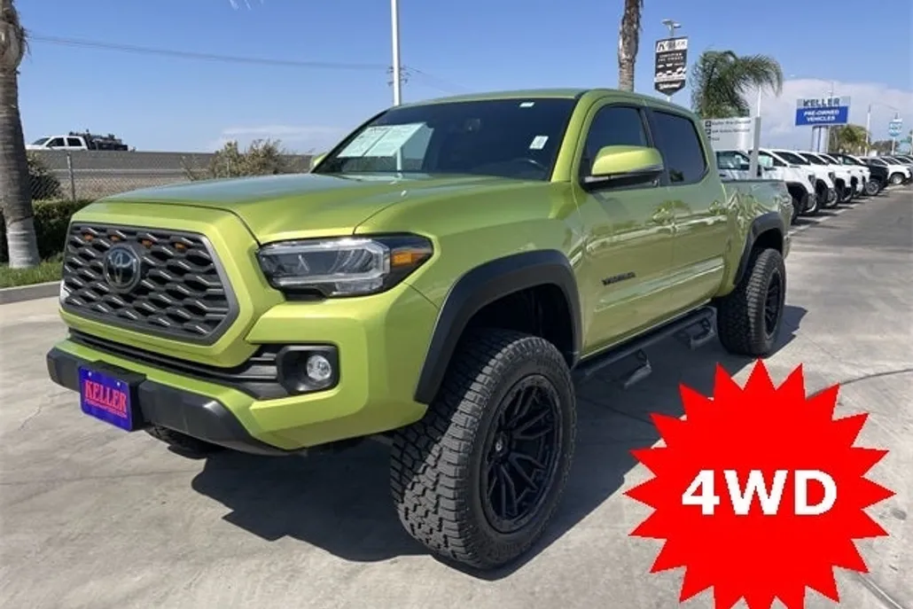 2023 Toyota Tacoma TRD Off-Road V6 photo 1