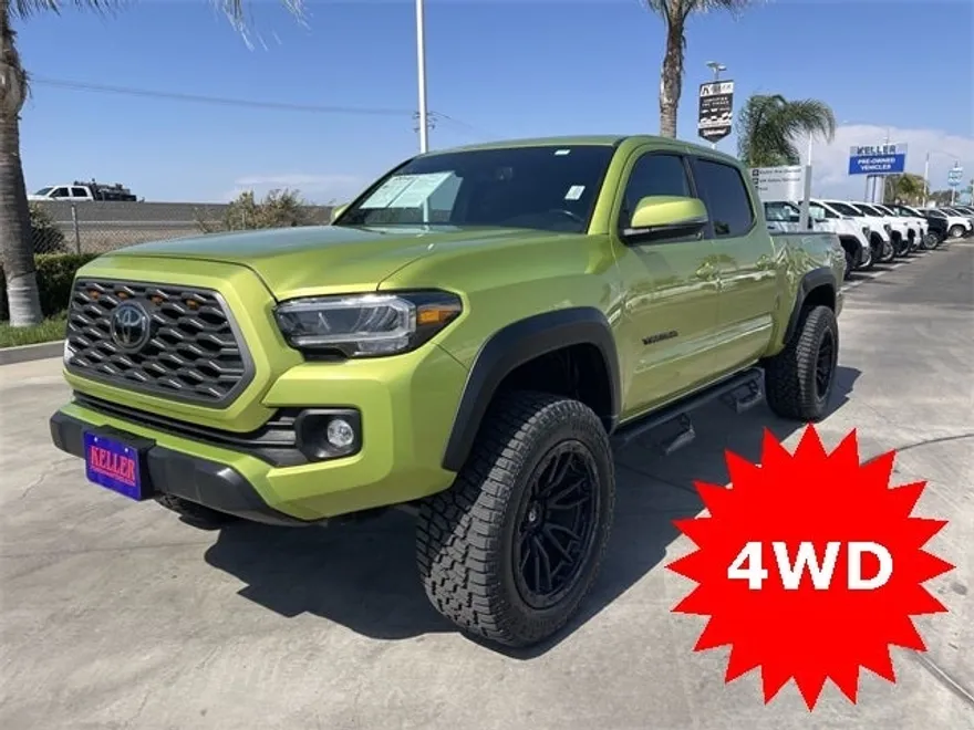 2023 Toyota Tacoma TRD Off-Road V6 photo 1