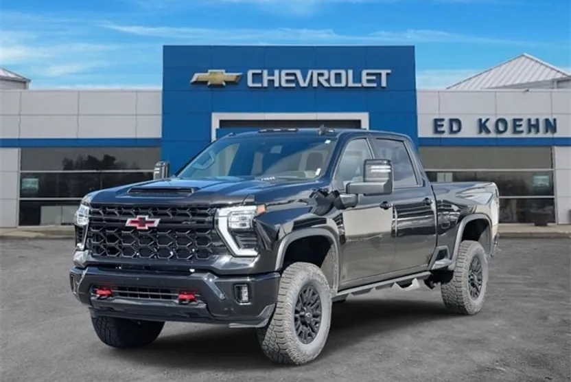 2024 Chevrolet Silverado 2500HD ZR2 photo 1