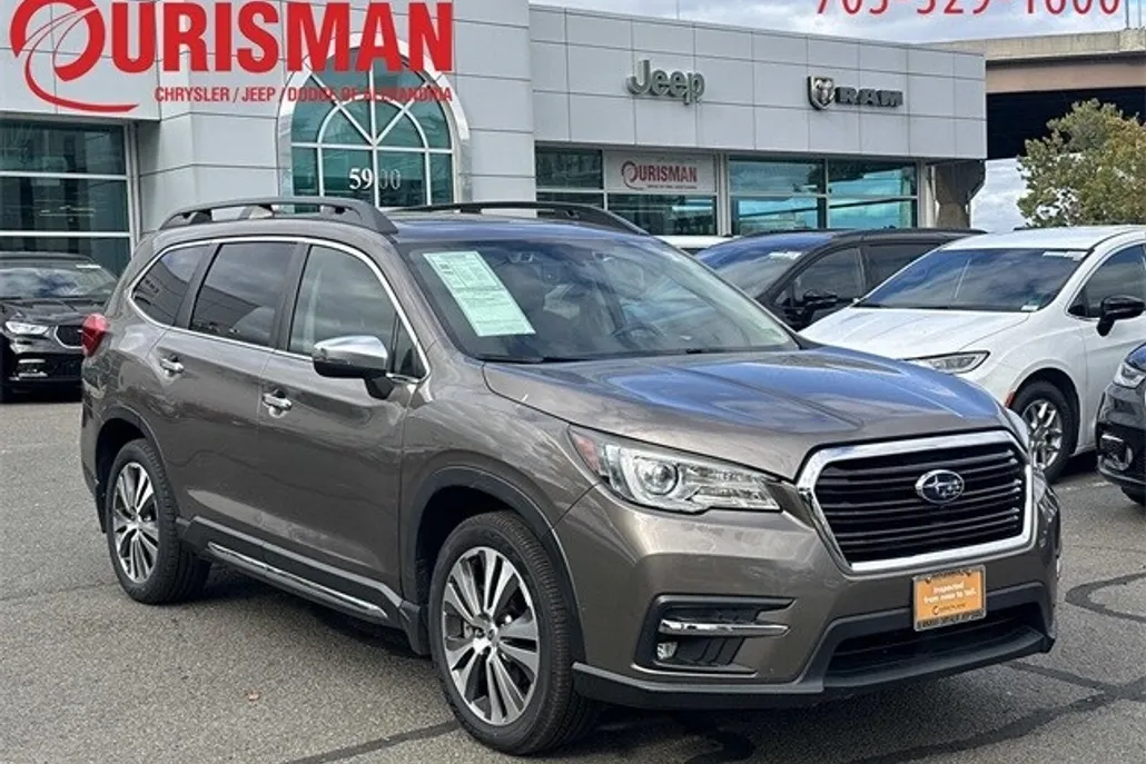2022 Subaru Ascent Touring photo 1