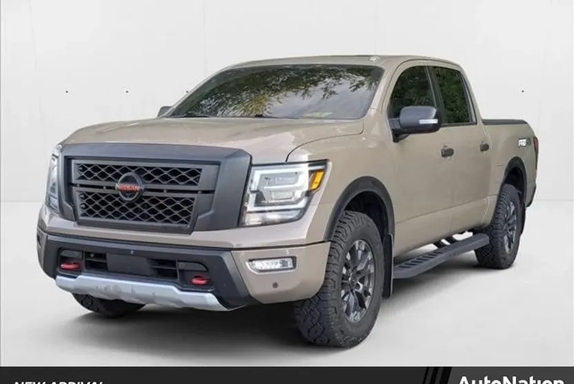 2021 Nissan Titan PRO-4X photo 1
