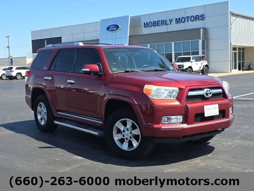 2011 Toyota 4Runner SR5 photo 1