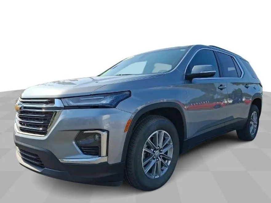 2023 Chevrolet Traverse Cloth photo 1