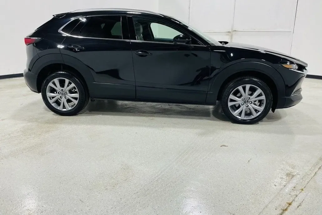 2022 Mazda CX-30 2.5 S Premium photo 1