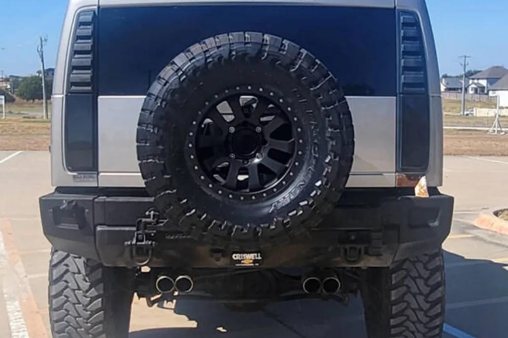 2003 Hummer H2 3/4 Ton photo 1