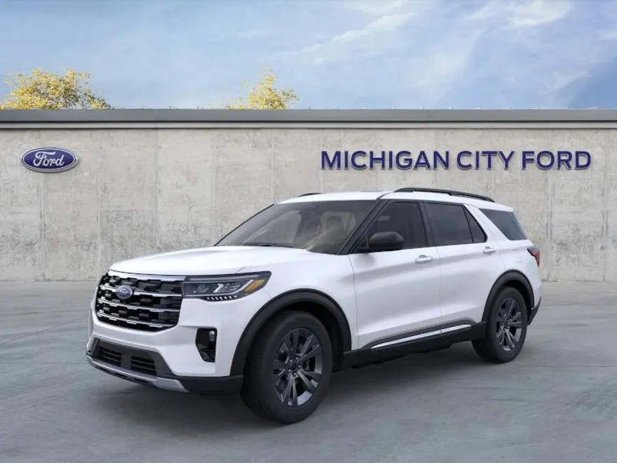 2025 Ford Explorer photo 1