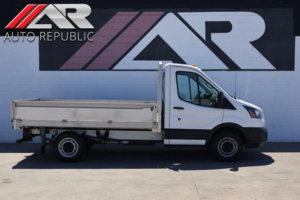 2018 Ford Transit Chassis photo 1