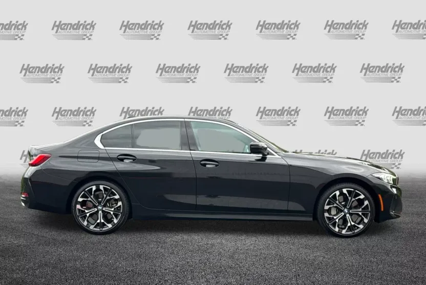2025 Bmw 330i photo 1