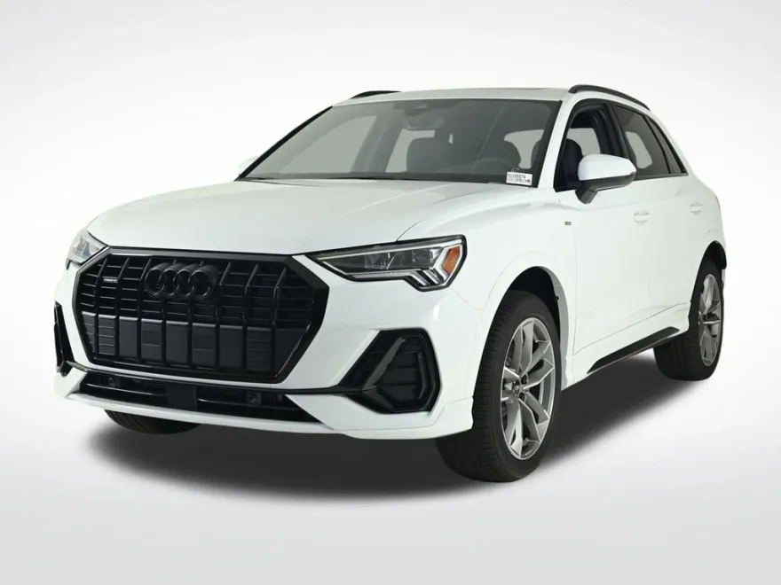 2025 Audi Q3 45 TFSI S line Premium photo 1