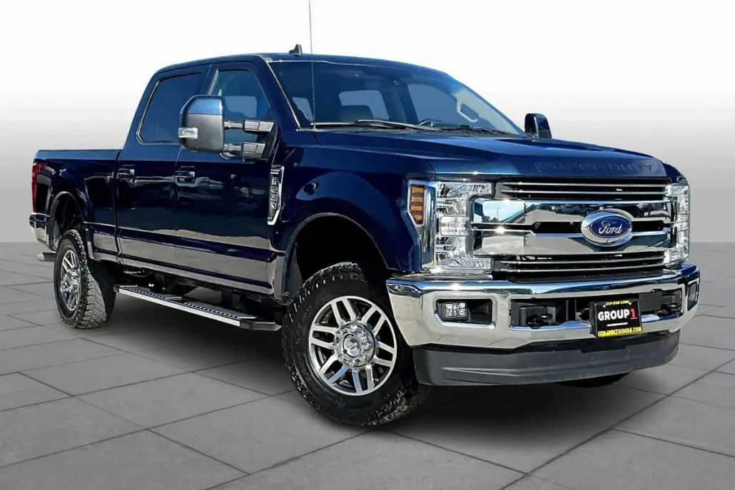 2019 Ford F-250 Lariat photo 1