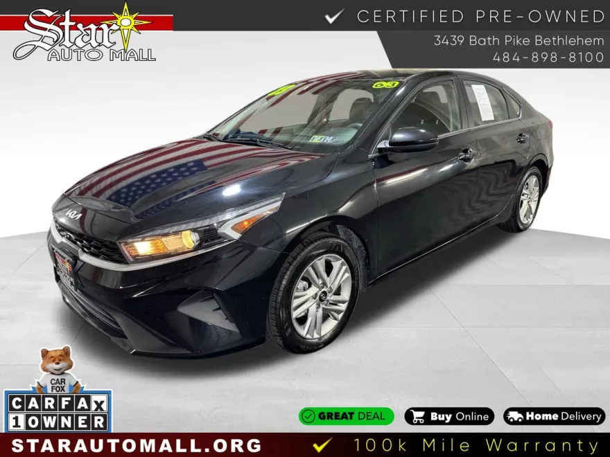 2023 Kia Forte LXS photo 1
