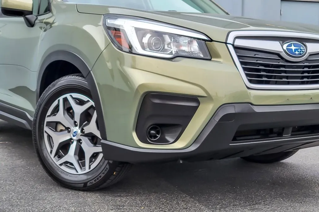 2019 Subaru Forester 2.5i Premium photo 1