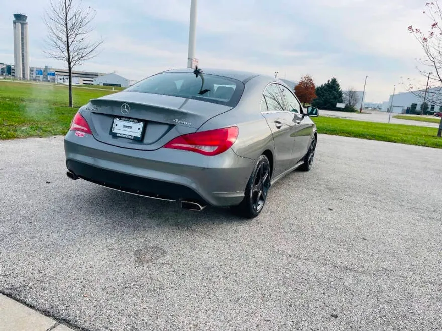 2014 Mercedes Benz CLA 250 4MATIC photo 1