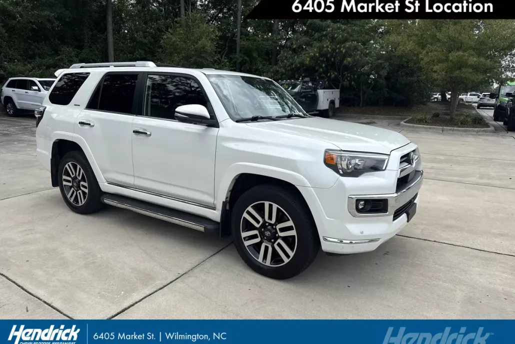 2023 Toyota 4Runner Limited photo 1