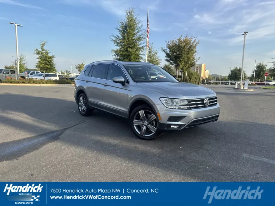 2020 Volkswagen Tiguan SEL photo 1