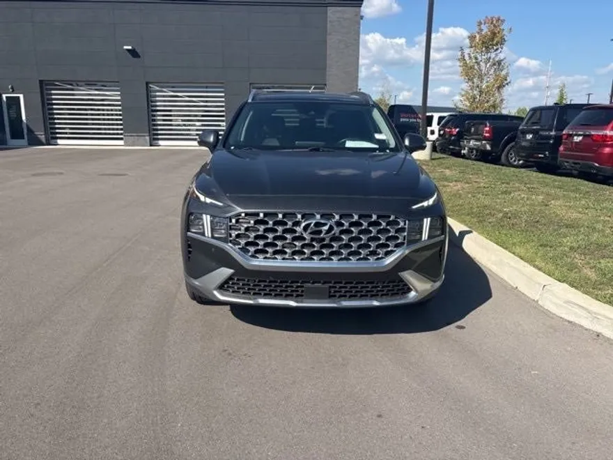 2023 Hyundai Santa Fe Limited photo 1