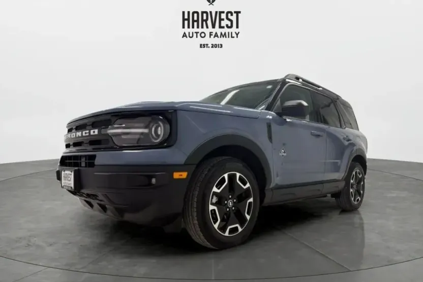 2024 Ford Bronco Sport Outer Banks photo 1