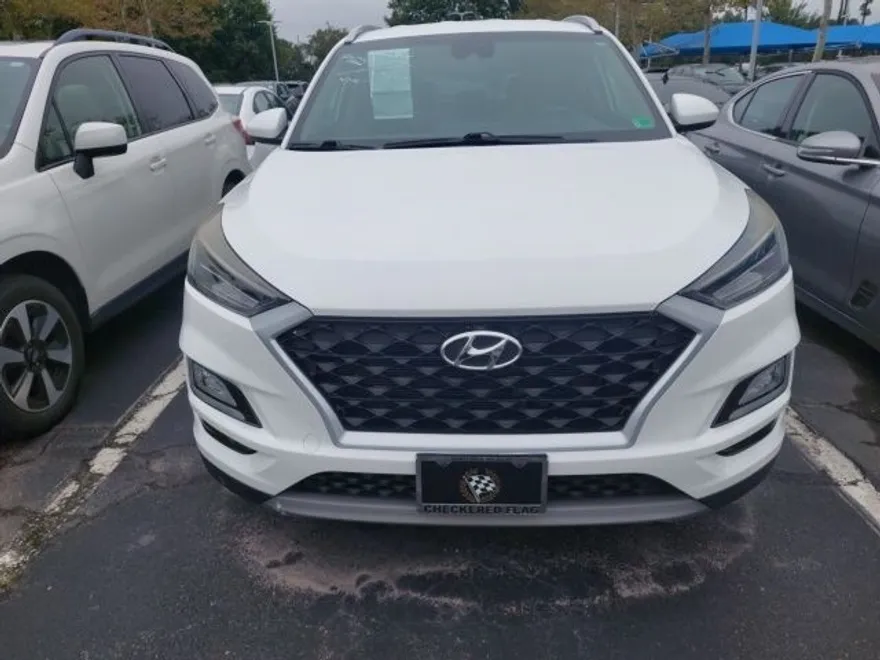 2020 Hyundai Tucson Sport photo 1