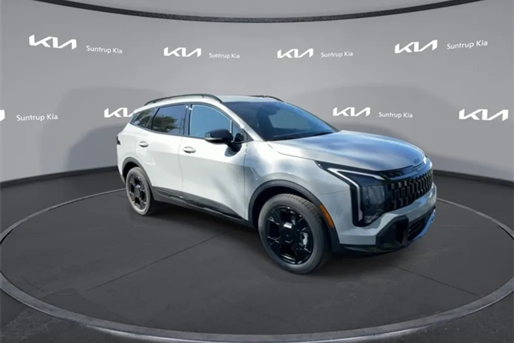 2026 Kia Sportage X-Line photo 1