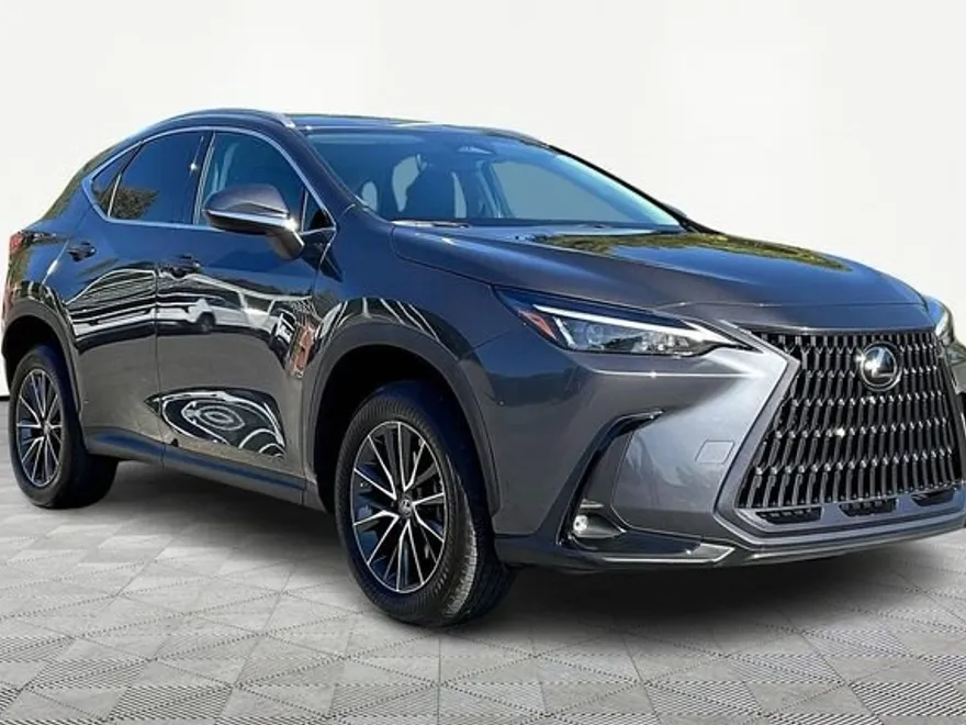 2023 Lexus NX 250 photo 1