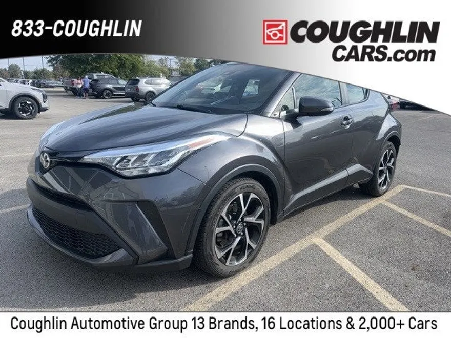 2021 Toyota C-HR XLE photo 1