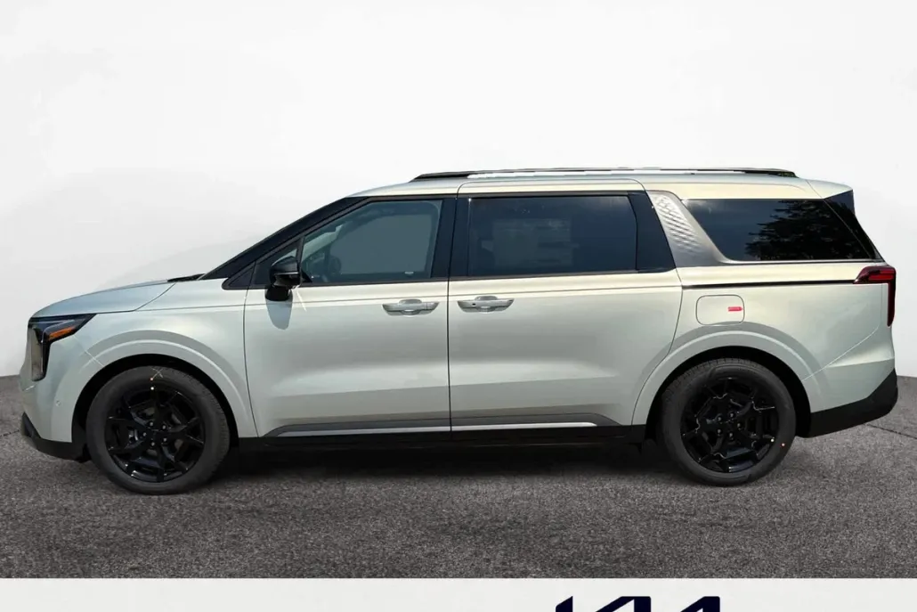 2026 Kia Carnival SX Prestige photo 1