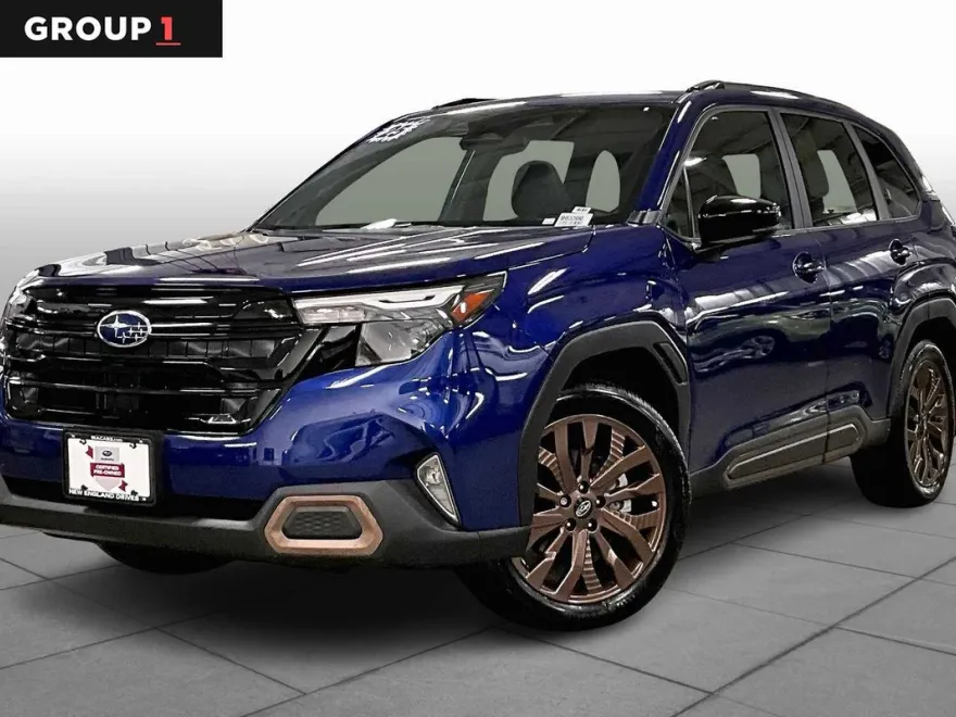 2025 Subaru Forester Sport photo 1