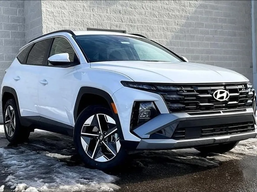 2025 Hyundai Tucson SEL photo 1