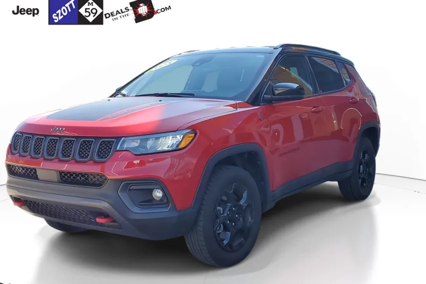 2023 Jeep Compass Trailhawk photo 1