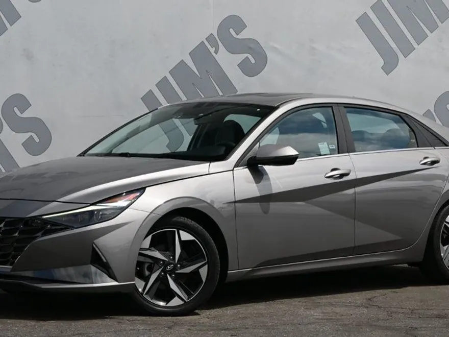 2023 Hyundai Elantra Hybrid Limited photo 1