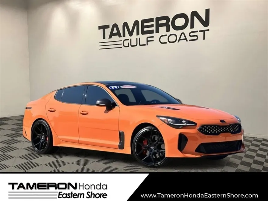 2019 Kia Stinger GT photo 1