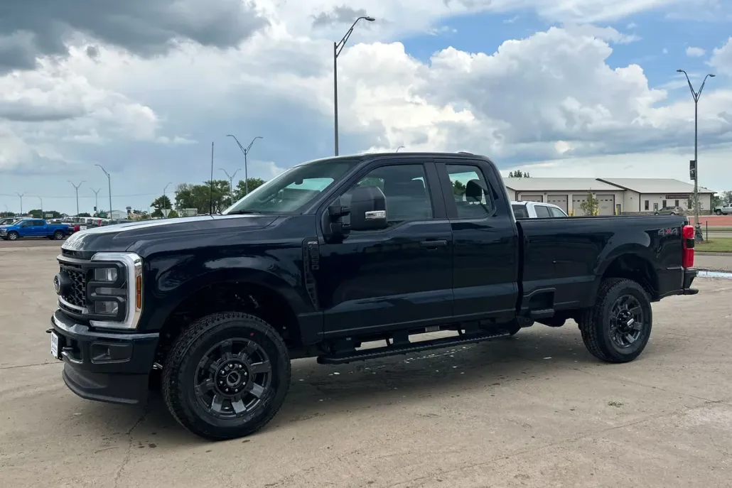 2025 Ford F-250 XL photo 1