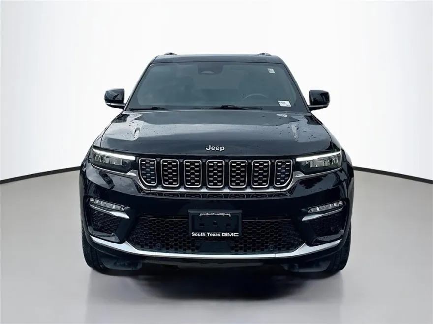 2023 Jeep Grand Cherokee Summit photo 1