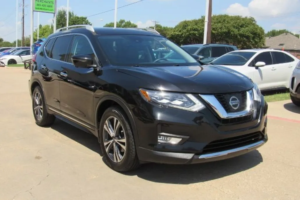 2017 Nissan Rogue SL photo 1