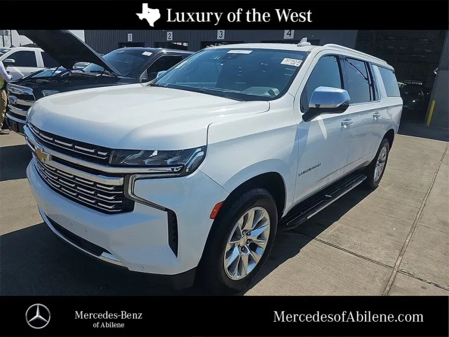 2023 Chevrolet Suburban Premier photo 1