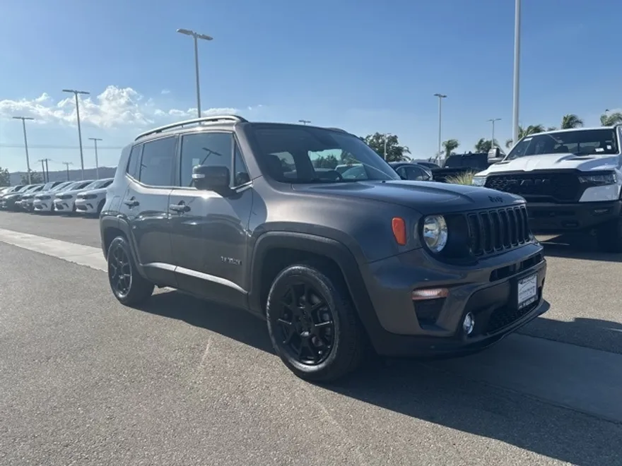 2019 Jeep Renegade Latitude photo 1