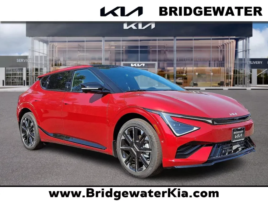 2025 Kia EV6 GT-Line photo 1