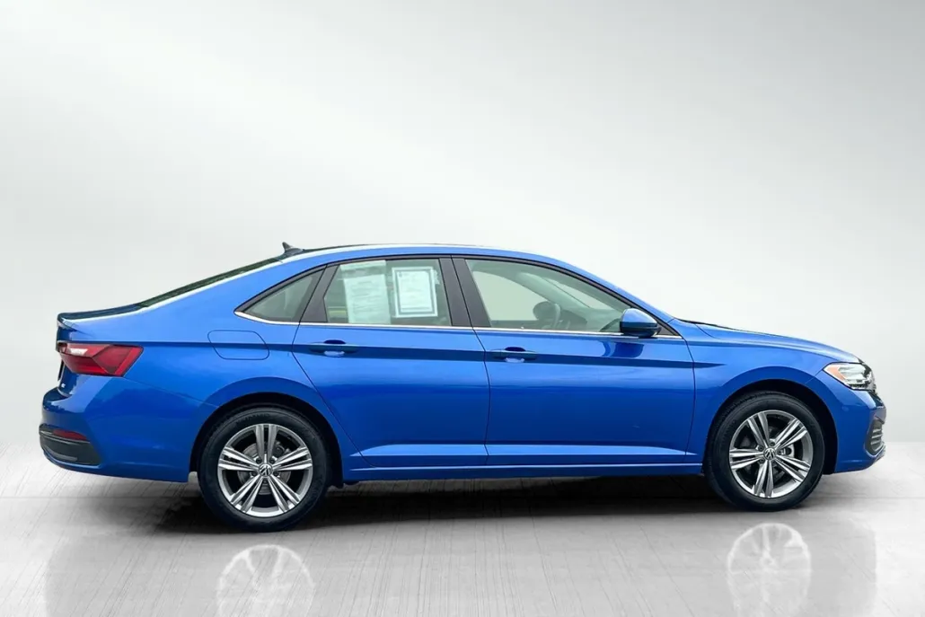 2024 Volkswagen Jetta 1.5T SE photo 1
