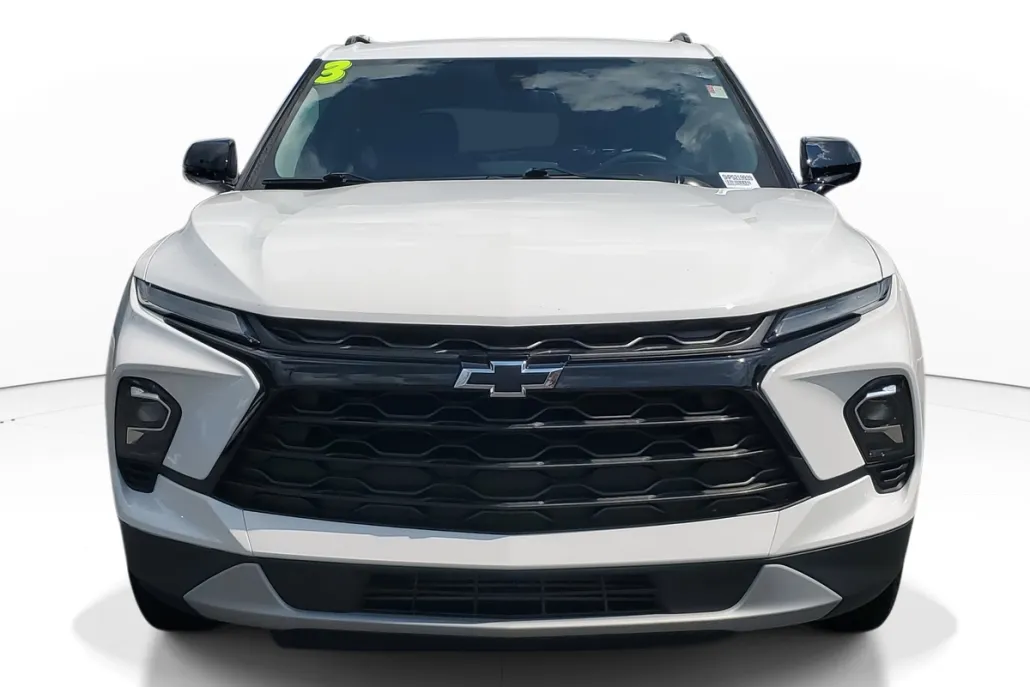 2023 Chevrolet Blazer 2LT photo 1