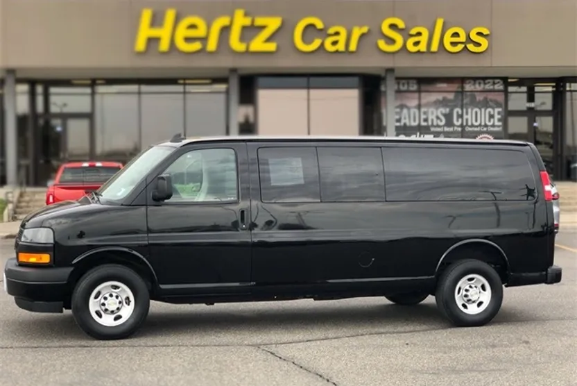 2023 Chevrolet Express 3500 LS photo 1