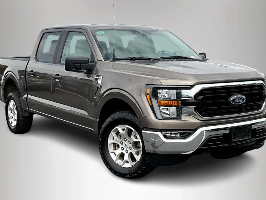 2023 Ford F-150 XLT photo 1