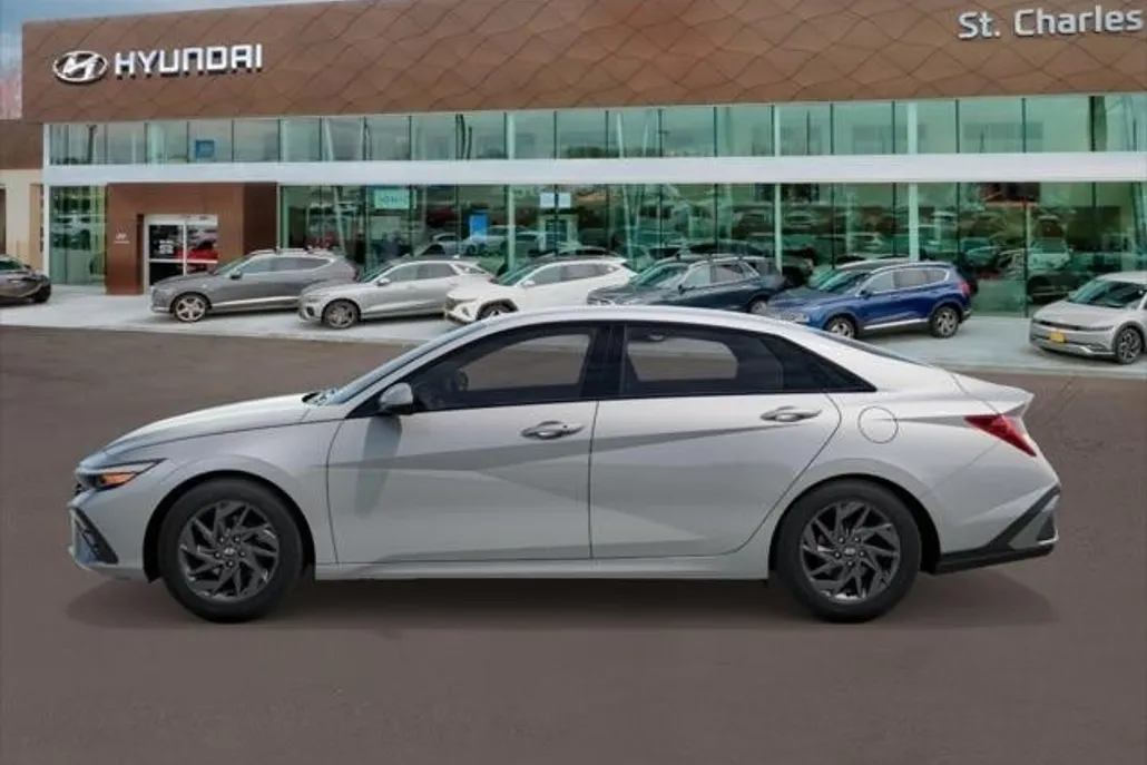 2025 Hyundai Elantra Hybrid Blue photo 1