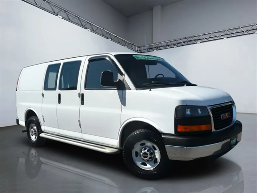 2015 Gmc Savana photo 1