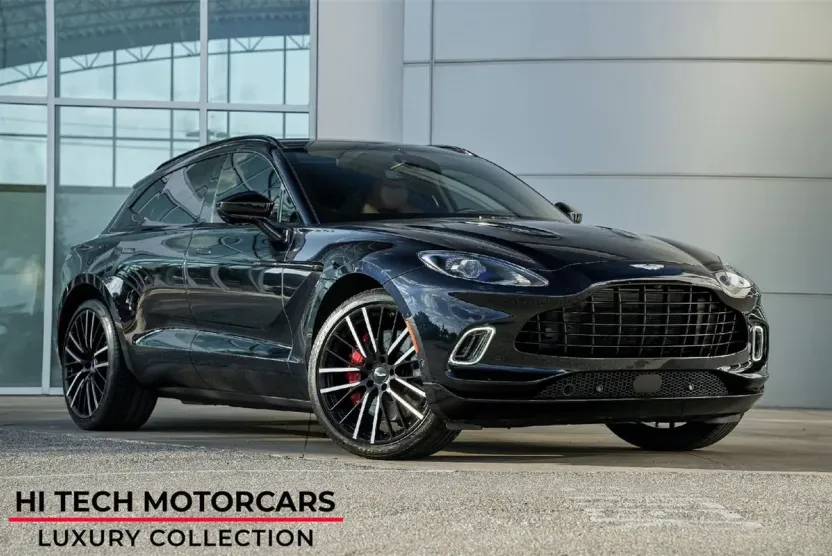 2023 Aston Martin DBX photo 1