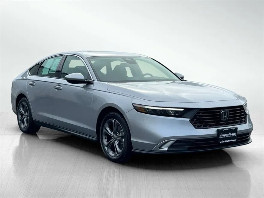 2023 Honda Accord EX photo 1