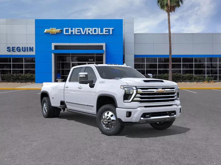 2025 Chevrolet Silverado 3500HD High Country photo 1