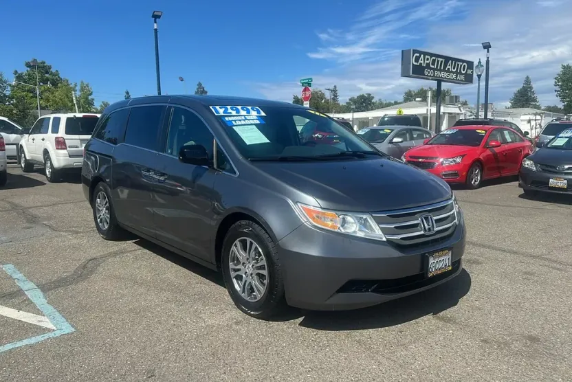2011 Honda Odyssey EX-L photo 1